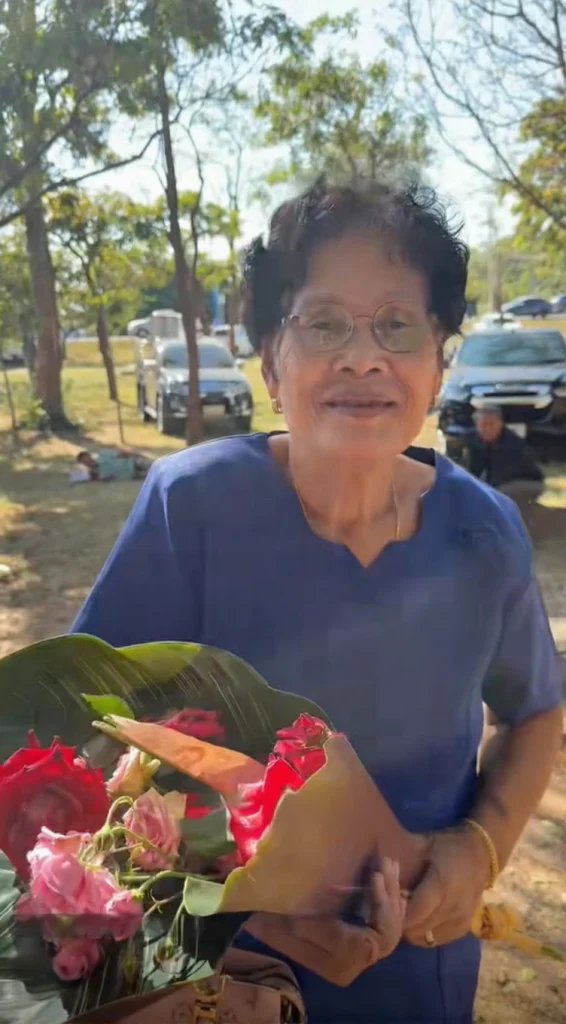 The finished handmade bouquet created by a grandmother, showcasing deep family love and sentimental value over monetary worth.